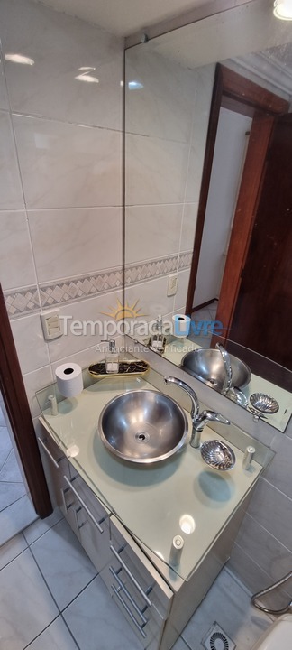 Apartamento para aluguel de temporada em Balneário Camboriú (Barra Sul)