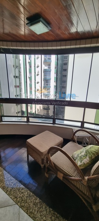 Apartamento para aluguel de temporada em Balneário Camboriú (Barra Sul)