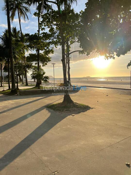 Apartamento para alquiler de vacaciones em Guarujá (Pitangueiras)