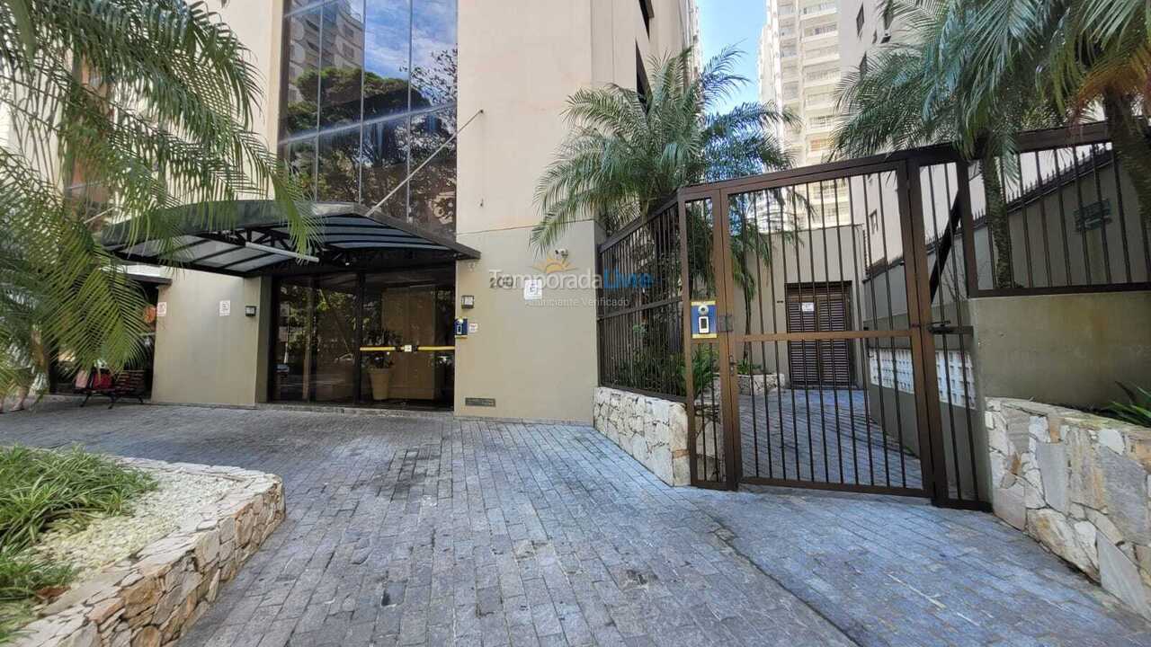 Apartamento para alquiler de vacaciones em Guarujá (Pitangueiras)