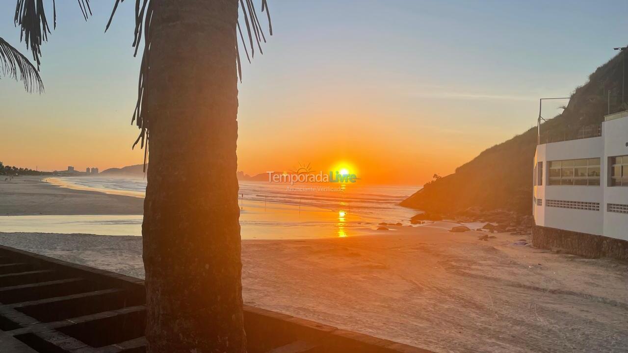 Apartamento para alquiler de vacaciones em Guarujá (Pitangueiras)