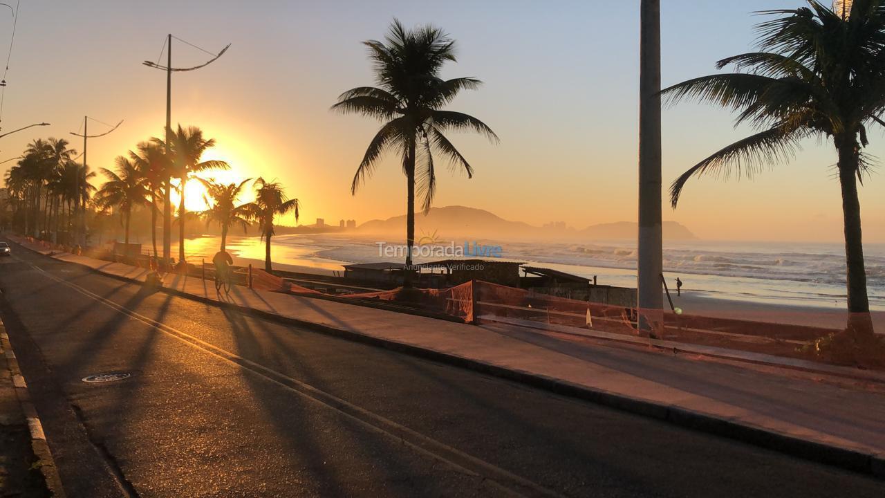 Apartamento para alquiler de vacaciones em Guarujá (Pitangueiras)