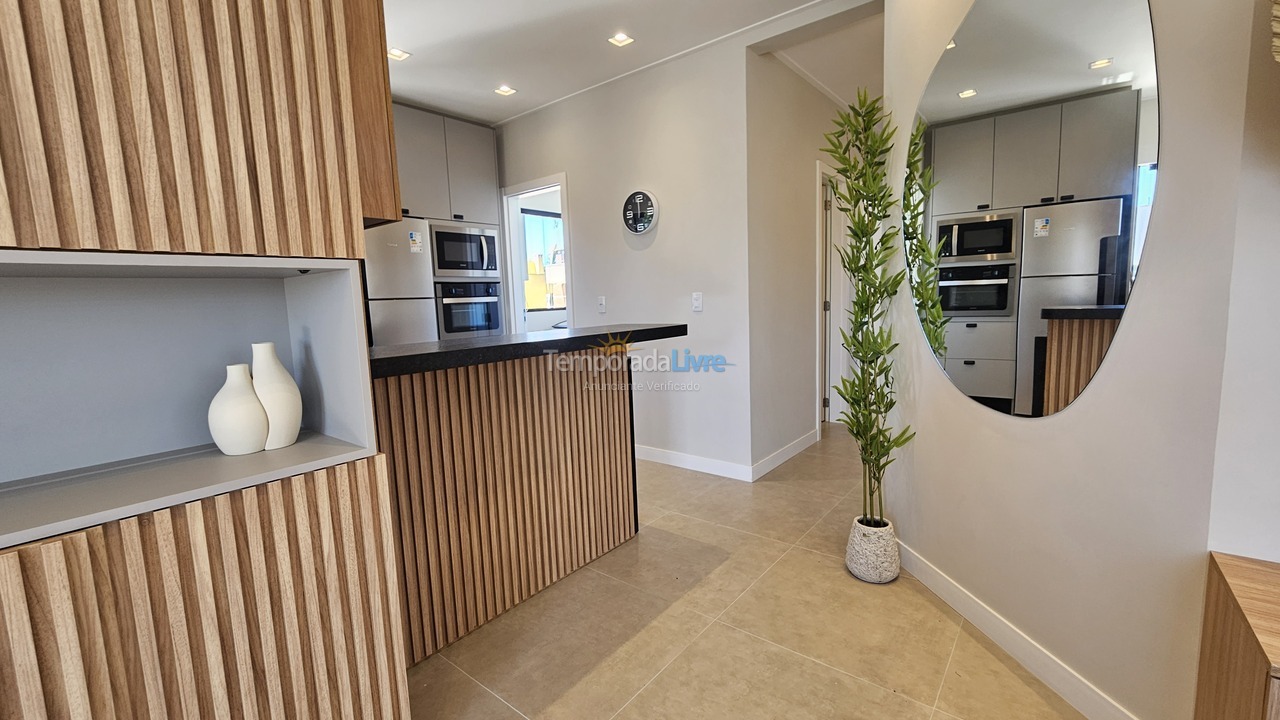 Apartamento para alquiler de vacaciones em Bombinhas (Praia de Zimbros)