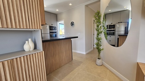 Apartamento de 3 suites con vistas al mar en Zimbros