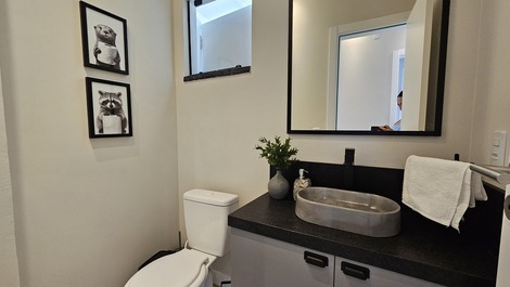 Apartamento de 3 suites con vistas al mar en Zimbros