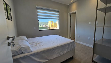 Apartamento de 3 suites con vistas al mar en Zimbros