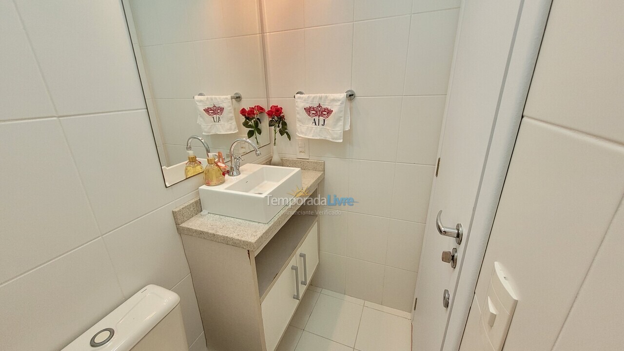 Apartamento para aluguel de temporada em Florianopolis (Canasvieiras)