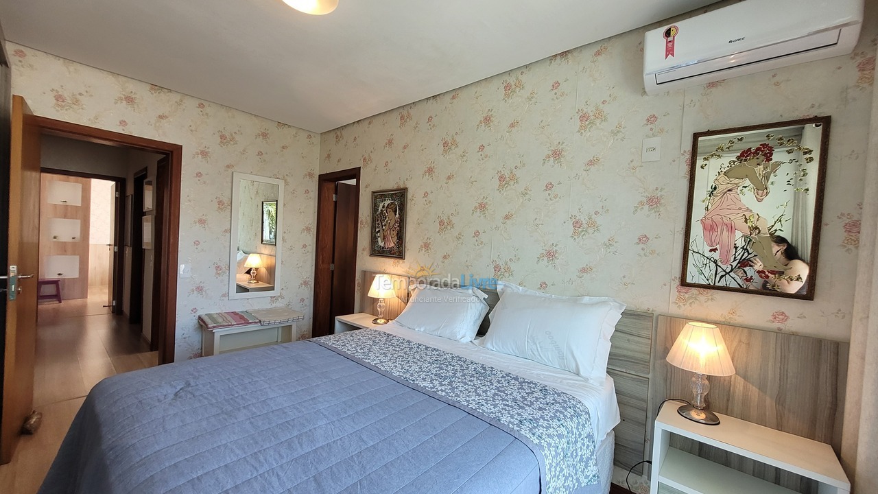 Apartamento para aluguel de temporada em Florianopolis (Canasvieiras)