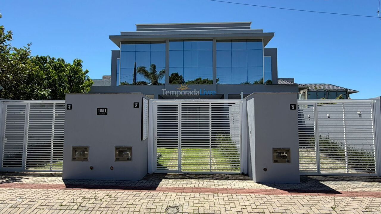 House for vacation rental in Bombinhas (Canto Grande)