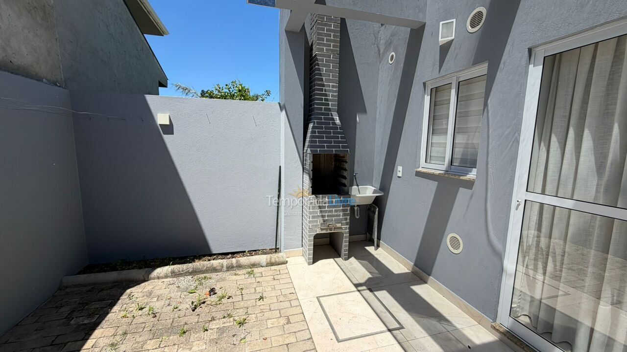 House for vacation rental in Bombinhas (Canto Grande)