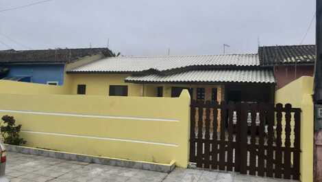 Itanhaem summer house