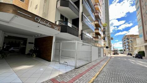 Apartamento para alugar em Itapema - Meia Praia
