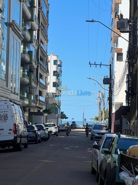 Casa para aluguel de temporada em Itapema (Meia Praia)