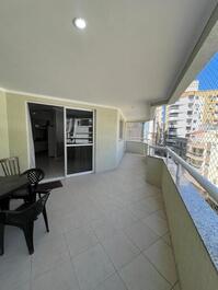 Quadra mar Rua 291 - 04 Dorm - Vista Mar - 80m do mar