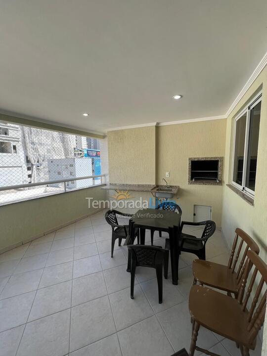 Casa para aluguel de temporada em Itapema (Meia Praia)