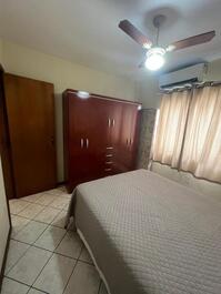 Apartamento de 3 habitaciones con vista al mar cerca del centro comercial Russi