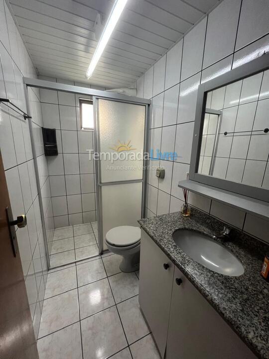 Apartamento para alquiler de vacaciones em Itapema (Meia Praia)