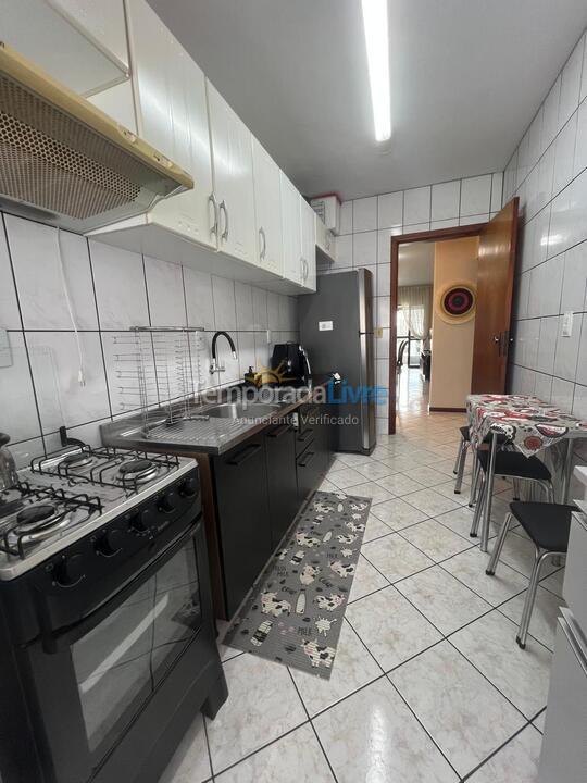 Apartamento para alquiler de vacaciones em Itapema (Meia Praia)