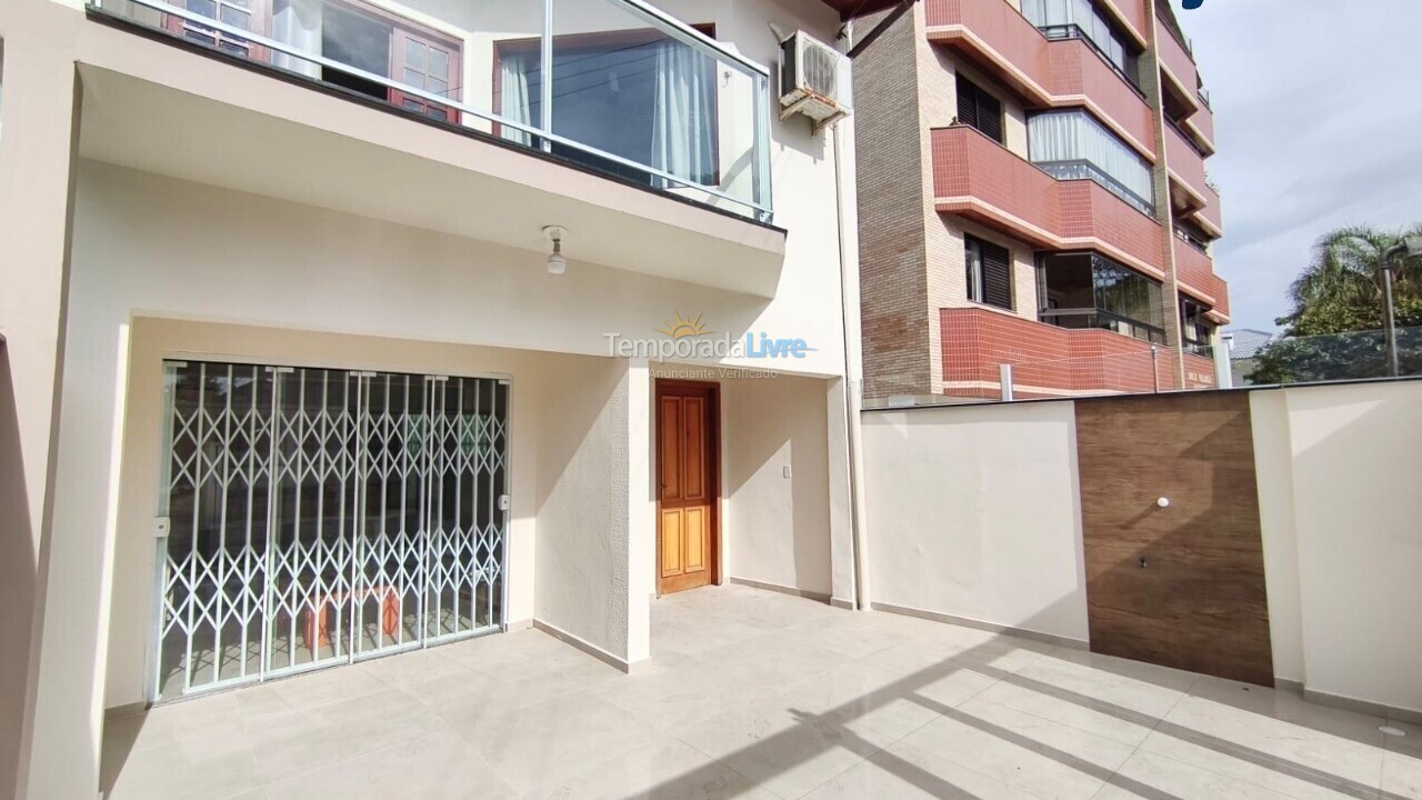 Casa para alquiler de vacaciones em Florianópolis (Cachoeira do Bom Jesus)