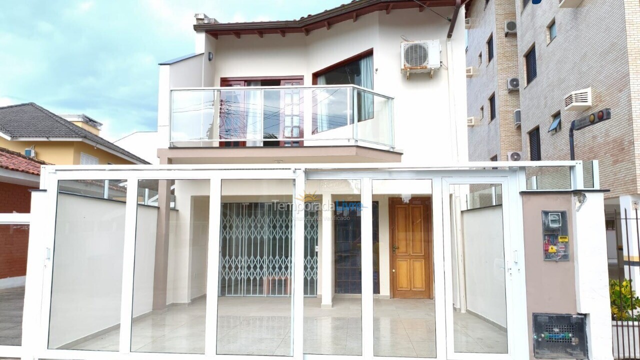 Casa para alquiler de vacaciones em Florianópolis (Cachoeira do Bom Jesus)