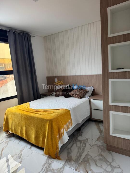 Apartamento para aluguel de temporada em Florianópolis (Praia do Santinho)