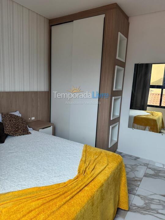 Apartamento para aluguel de temporada em Florianópolis (Praia do Santinho)
