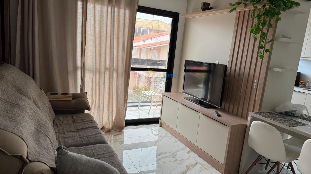 Apartamento para aluguel de temporada em Florianópolis (Praia do Santinho)