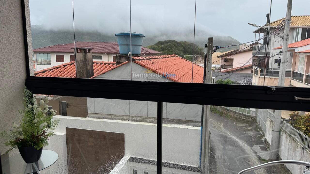Apartamento para aluguel de temporada em Florianópolis (Praia do Santinho)
