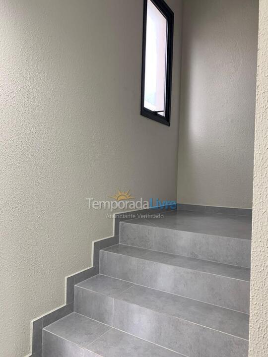 Apartamento para aluguel de temporada em Florianópolis (Praia do Santinho)