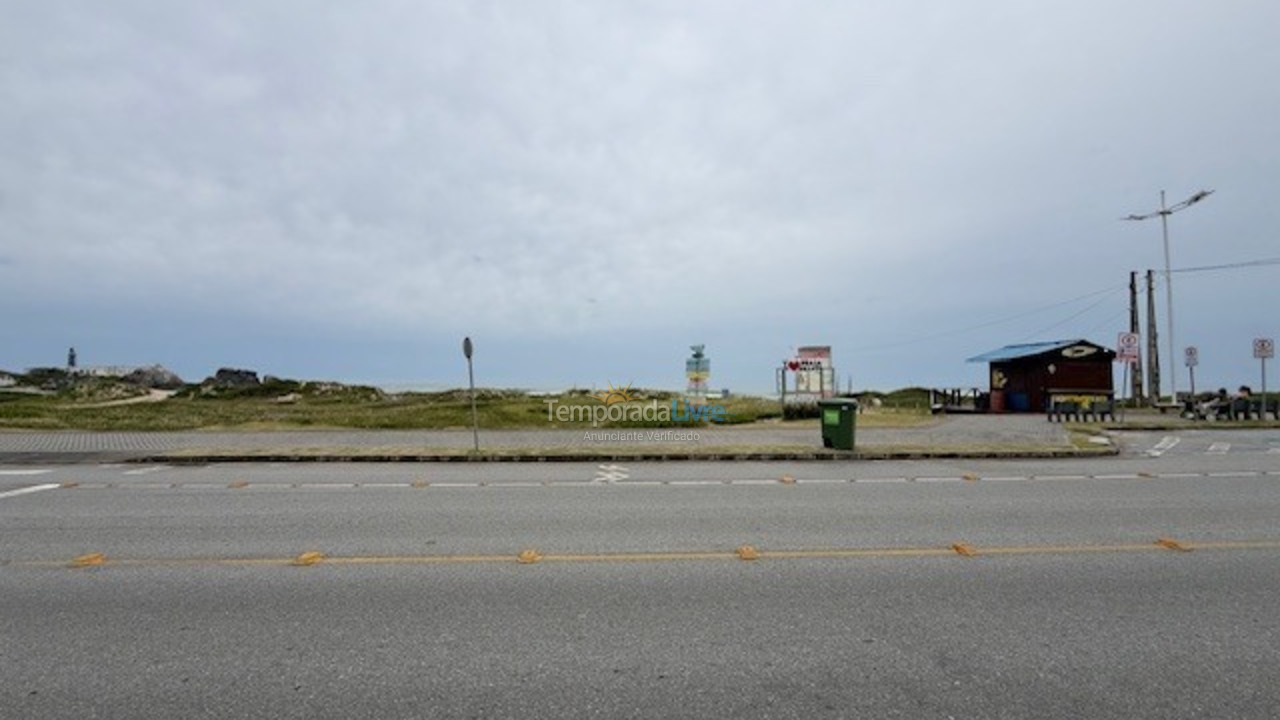 Casa para aluguel de temporada em São Francisco do Sul (Praia Grande)