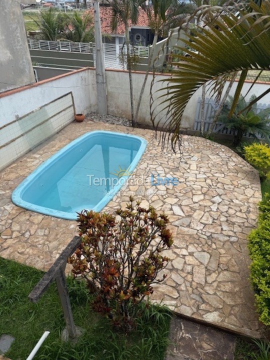 Casa para aluguel de temporada em São Francisco do Sul (Praia Grande)