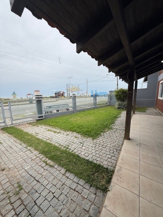 Casa para aluguel de temporada em São Francisco do Sul (Praia Grande)