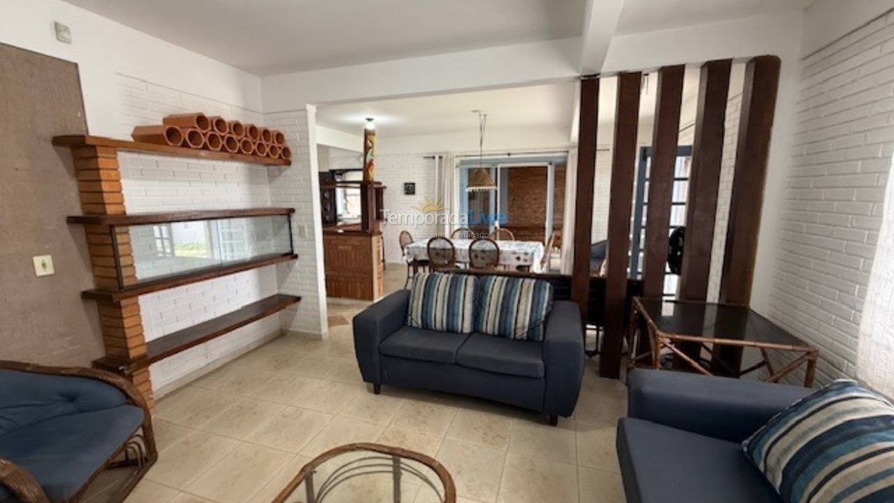 Casa para aluguel de temporada em São Francisco do Sul (Praia Grande)
