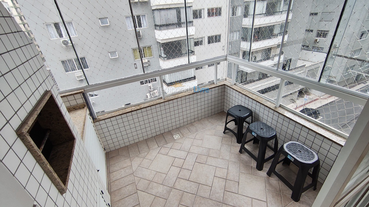 Apartamento para aluguel de temporada em Balneário Camboriú (Centro)