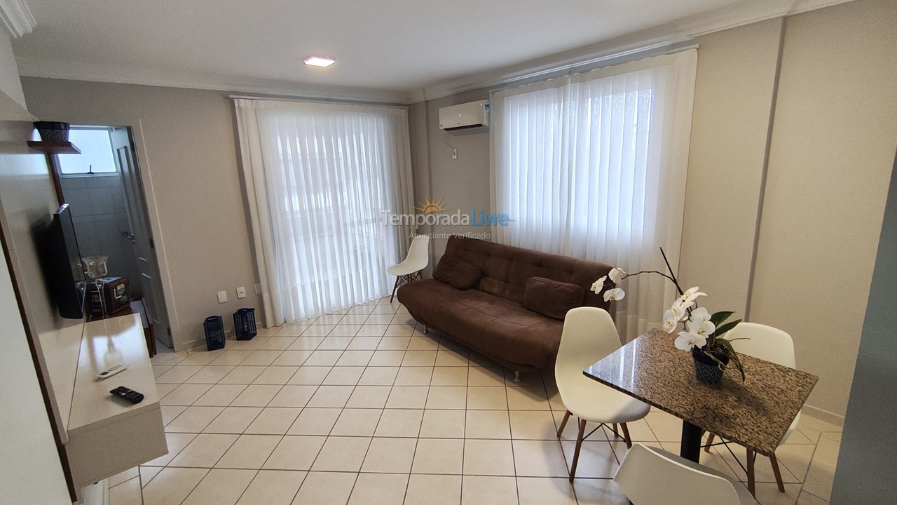Apartamento para aluguel de temporada em Balneário Camboriú (Centro)
