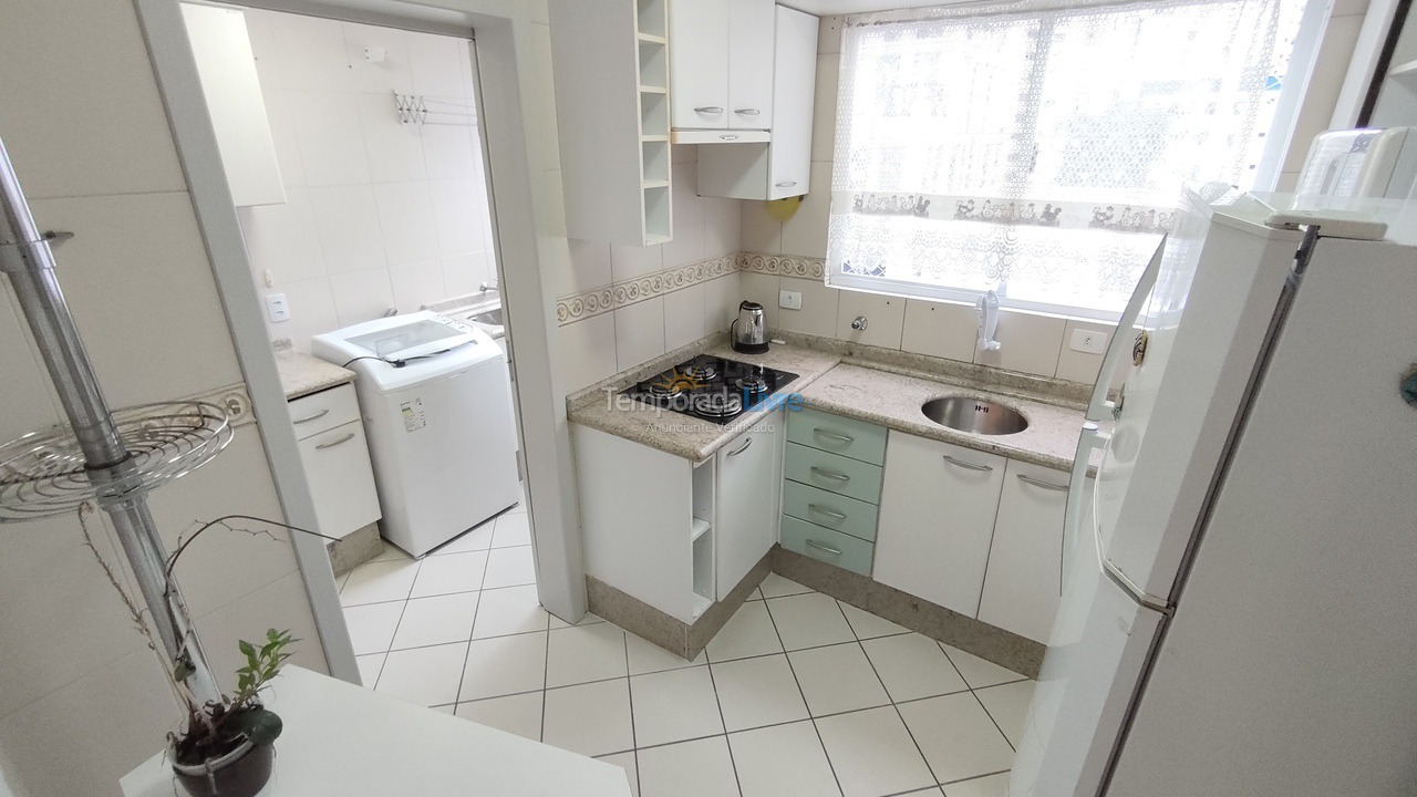 Apartamento para aluguel de temporada em Balneário Camboriú (Centro)