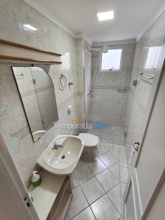 Apartamento para aluguel de temporada em Balneário Camboriú (Centro)