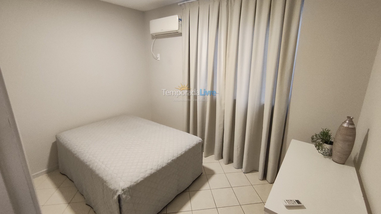 Apartamento para aluguel de temporada em Balneário Camboriú (Centro)