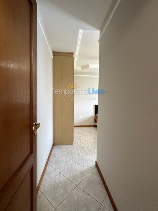 Apartamento para alquiler de vacaciones em Itapema (Meia Praia)