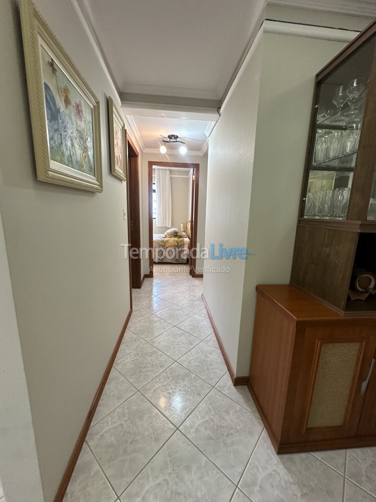 Apartamento para alquiler de vacaciones em Itapema (Meia Praia)