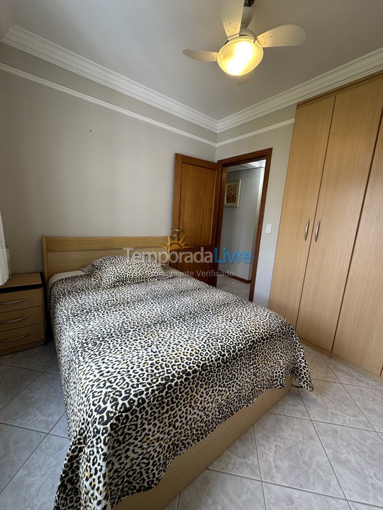 Apartamento para alquiler de vacaciones em Itapema (Meia Praia)