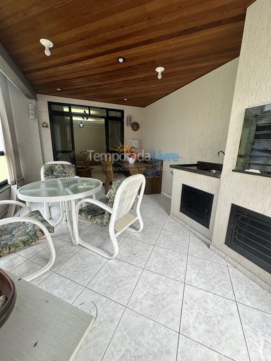 Apartamento para alquiler de vacaciones em Itapema (Meia Praia)