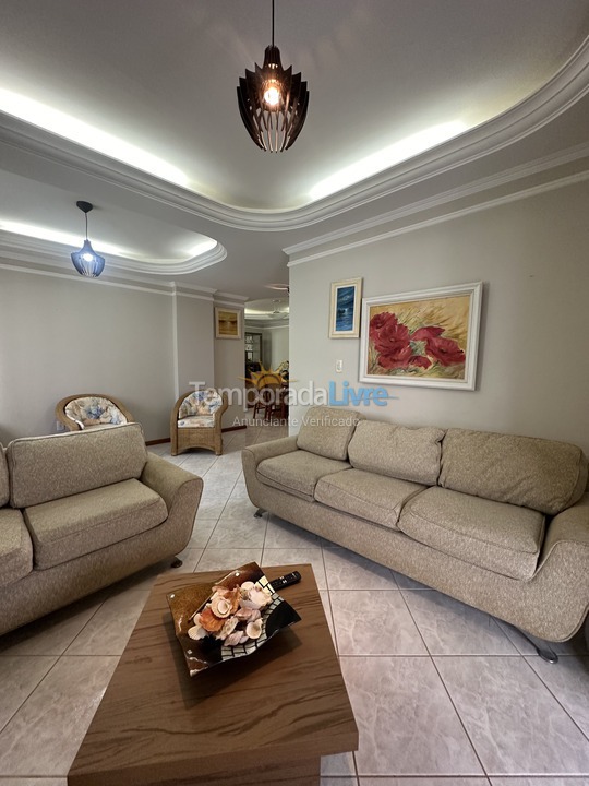 Apartamento para alquiler de vacaciones em Itapema (Meia Praia)