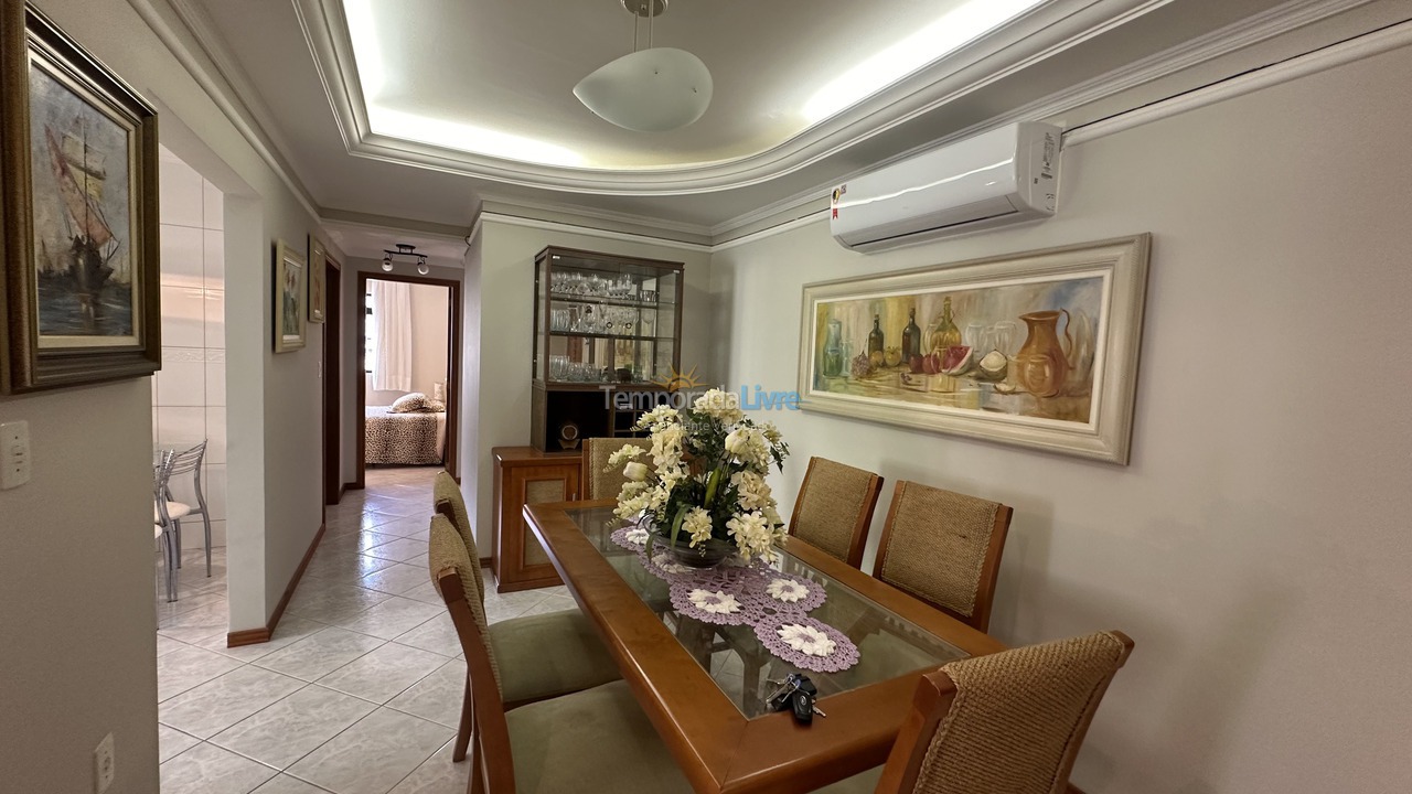 Apartamento para alquiler de vacaciones em Itapema (Meia Praia)