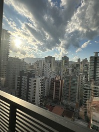 Ref: 1201- Precioso ático con vistas al mar- Rua 288