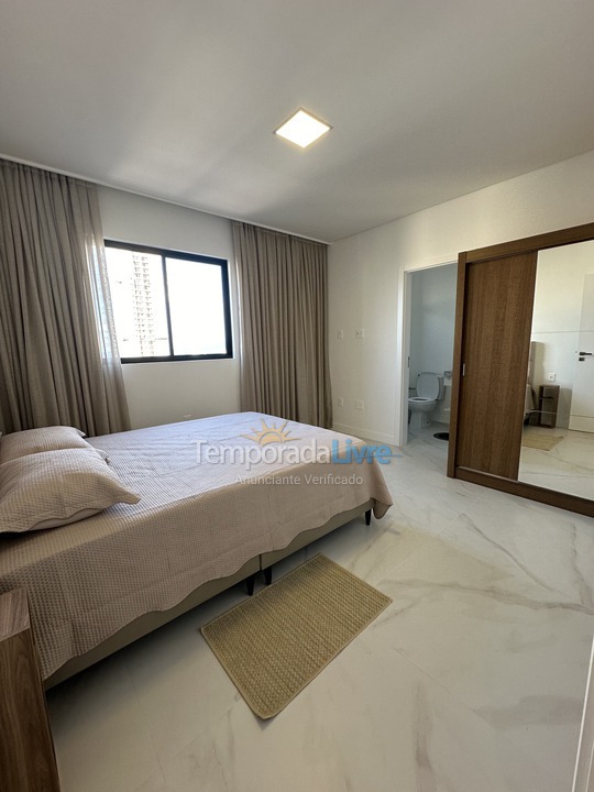 Apartamento para alquiler de vacaciones em Itapema (Meia Praia)