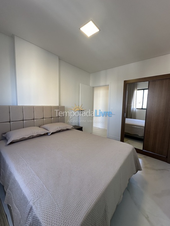 Apartamento para alquiler de vacaciones em Itapema (Meia Praia)