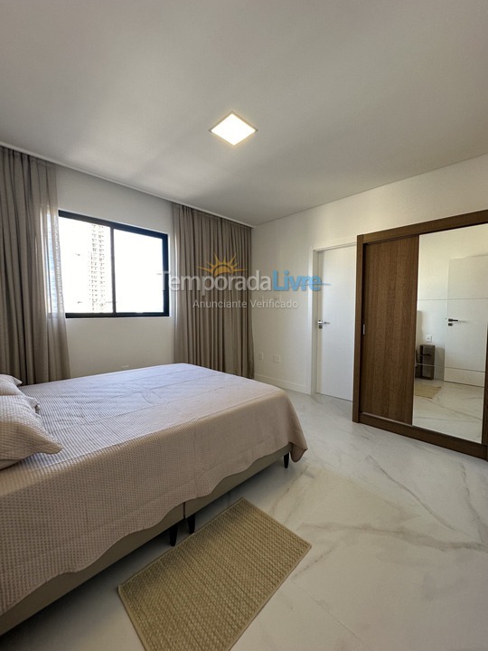 Apartamento para alquiler de vacaciones em Itapema (Meia Praia)