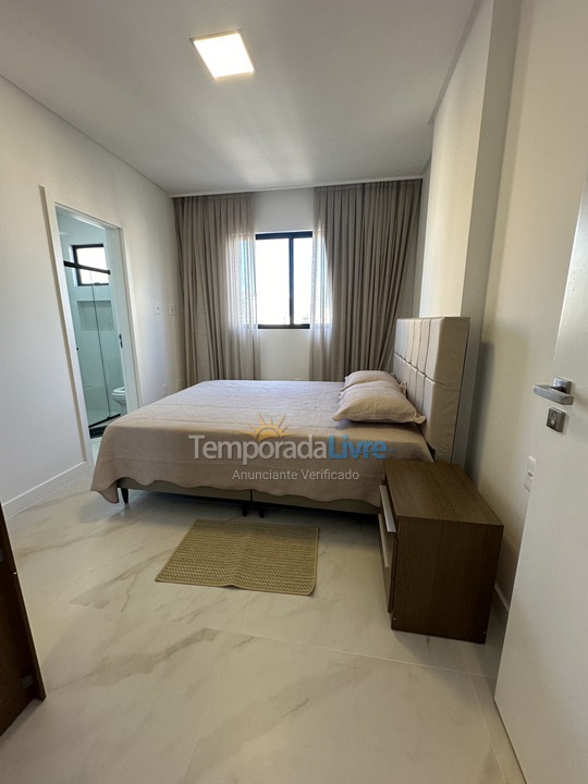 Apartamento para alquiler de vacaciones em Itapema (Meia Praia)