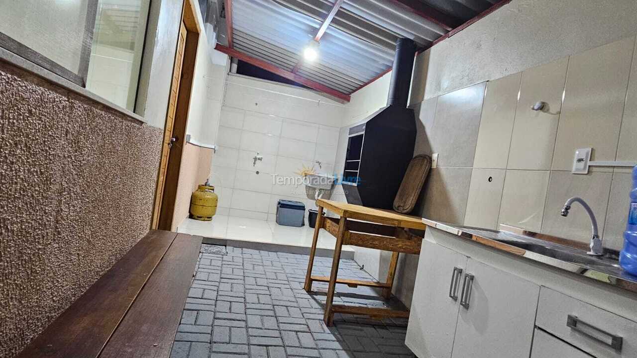 House for vacation rental in Navegantes (Meia Praia)